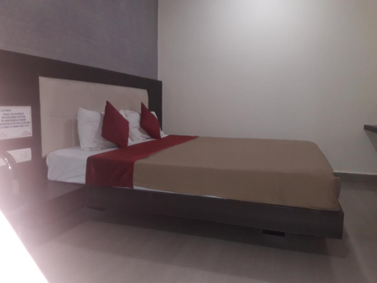 班加罗尔 Vijaya Lakshmi Residency酒店 外观 照片