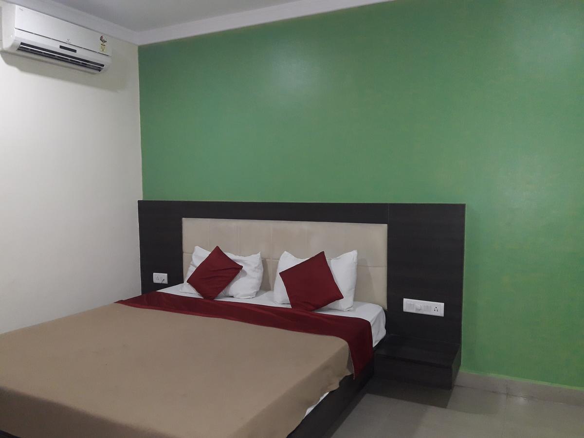 班加罗尔 Vijaya Lakshmi Residency酒店 外观 照片